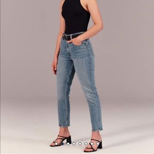 Abercrombie & Fitch mom jeans